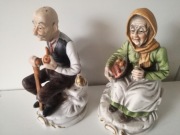 DWIE UROCZE FIGURKI ..DZIADEK Z BABCIĄ ...!!!