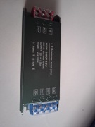 Zasilacz Impulsowy QRAQT 12V 100W LED Transformator