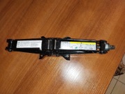 Lewarek podnośnik do Seat Leon III,Skoda Octavia, Volkswagen Golf 2013r.