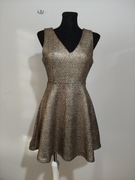 Złota sukienka firmy Lafer nowa rozmiar 38 