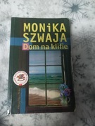 Monika Szwaja Dom na klifie