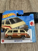 Hot Wheels 1986 Toyota Van 95/250