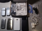 zestaw telefonów i akcesorii