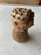 Rękawica nieskończoności Thanosa Avengers Marvel Hasbro 2017