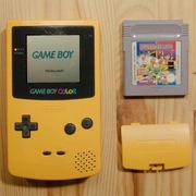 GameBoy color żółty Game Boy nes snes konsole