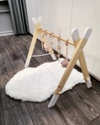 Drewniany stojak edukacyjny Baby gym