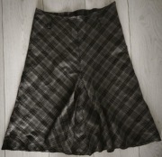 Spódnica w kratę 