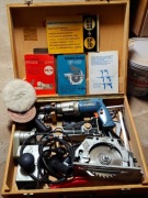 Zabytkowa stolarska skrzynia narzędziowa KP2D pełny zestaw z wiertarką UPM2