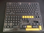 Keycapy Gentleman Blank Dark Grey and Yellow Set, profil XDA v2