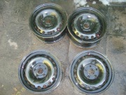 4 szt nowe felgi stalowe 16" na 5 srub cena za wszystkie