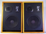 ARCUS TM - 75 ARCUS TM-75 ARCUS TM 75 Kolumny Monitory Głośniki SEAS VIFA