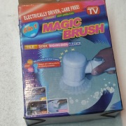 elektro myjka  do łazienki na baterje paluszkowe 