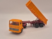 MERCEDES -BENZ  DUMP TRUCK   WIKING