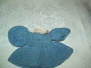 SUKIENKA WEŁNIANA DLA LALEK Z PRL-u