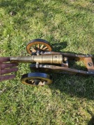 Armata wiwatowa mosiężna kal. 44 sygnowana