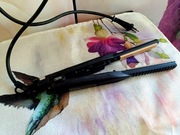 Prostownica ceramiczna Wahl Cutek Pencil profesjonalna