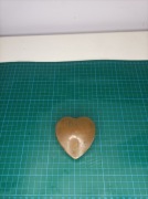 Stare miedziane serce, pudełko na biżuterię.