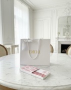 Luksusowy zestaw papierniczy marki DIOR - 100% nowy