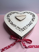 Pudełko w kształcie serca-Idealne na prezent 