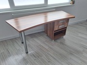 SPRZEDAM ŁADNE BIURKO