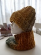 Komplet czapka i szalik wykonana na szydełku; beanie crochet