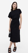 Sukienka z H&M w rozmiarze 34.