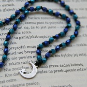 Naszyjnik niebieskie koraliki zawieszka księżyc 