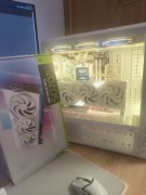 Karta graficzna MSI GeForce RTX 5070 Ti Gaming Trio OC White