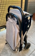 Chicco Trolley Me – lekka spacerówka składana, wózek spacerowy