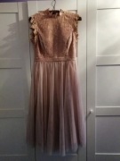 Sukienka koronkowa tiulowa midi