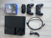 PlayStation 4 zestaw.