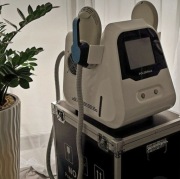 Polderma Apollo Elektrostymulacja fala e  Cellulit