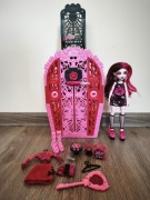 Monster High Draculaura Straszysekrety Ogrodowe Zagadki