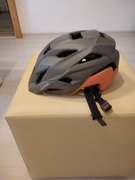 Kask młodzieżowy firmy Alpina.