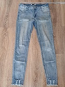 SPODNIE JEANSY JASNE Z PRZETARCIAMI RURKI ROZMIAR 38/40