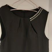 Czarna sukienka Mohito M