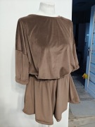 Dres welurowy krótki , spódnico spodenki + bluza