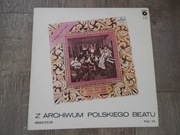 Grupa Skifflowa NO TO CO i Piotr Janczerski W murowanej piwnicy