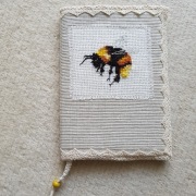 Pamiętnik/książka - okładka ręcznie haftowana "trzmielik"