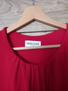 Czerwona sukienka Deni Cler r. 38