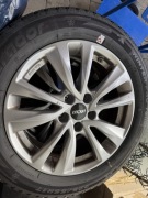 Opony zimowe Lexusa ux 250 H 225/55/R17 101V