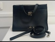 Granatowa skórkowa torebka marki Wittchen