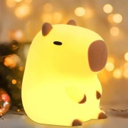 Lampka Nocna Capybara Dekoracja Dla Dzieci Śliczna Kapibara Na USB LED