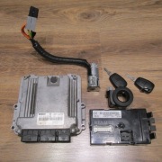 Trafic Vivaro 2.0 Dci Sterownik Moduł UCH Stacyjka Imo Zestaw Startowy Komp