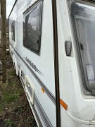 Przyczepa kempingowa 