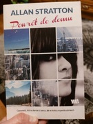 Powrót do domu Allan Stratton