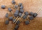 BAP811 Dioda zenera UNITRA . Pozłacane nóżki.