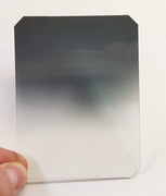 Filtr połówkowy gradientowy szary ND 09 grad soft Hitech + ramka 77
