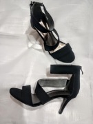 Szpilki Tamaris.Nowa kolekcja.Stan idealny.Rozm.38