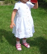 Śliczna sukienka Coccodrillo biała r. 86 IDEALNY lato chrzest roczek